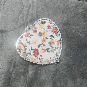 Floral Heart-Shaped Compact Mirror